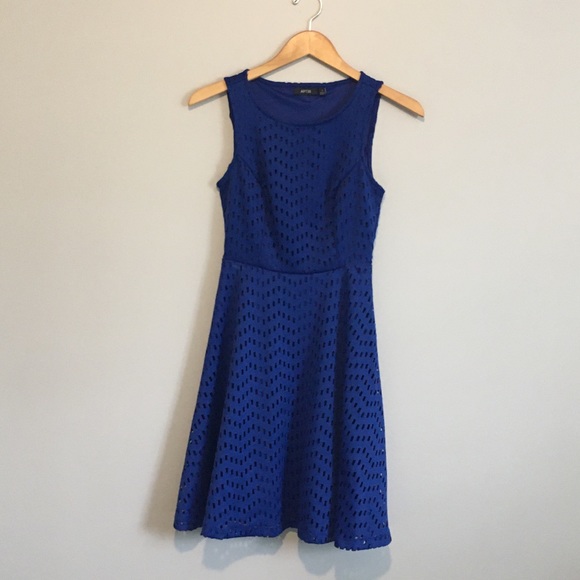 Apt. 9 Dresses & Skirts - APT. 9 Dress